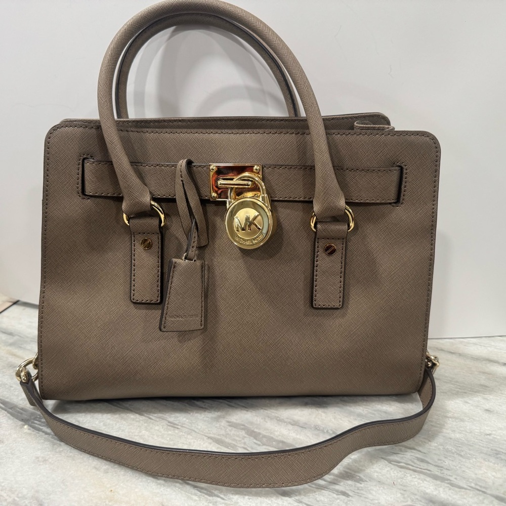 Michael Kors Hamilton East West Satchel in Dark Dune